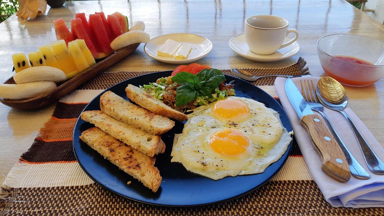 마리나 4룸스 호텔 산 비센테 외부 사진